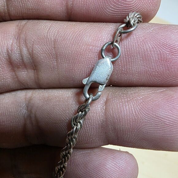 Sterling Silver 925 Twisted Rope Link Chain Bracelet 7 In. Long Weighs 5 Grams - Picture 3 of 6